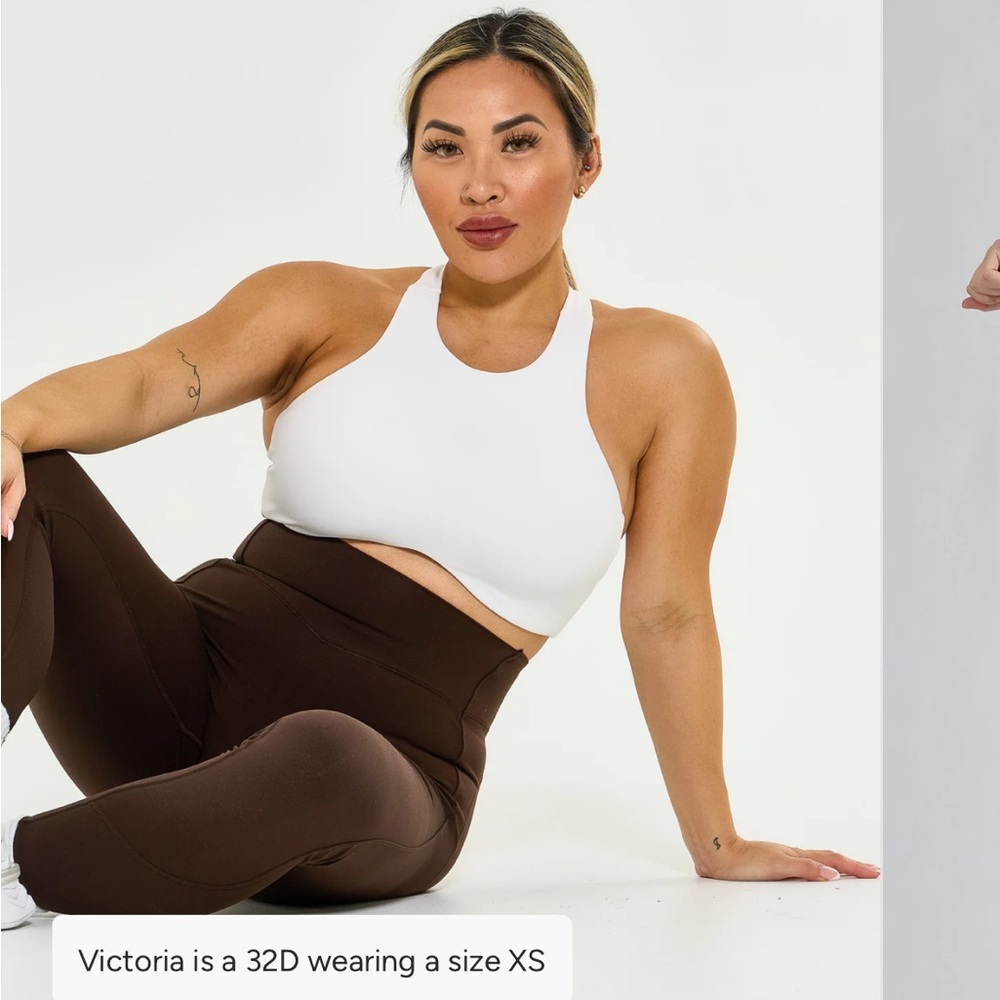 Buffbunny curve Sports Bra
